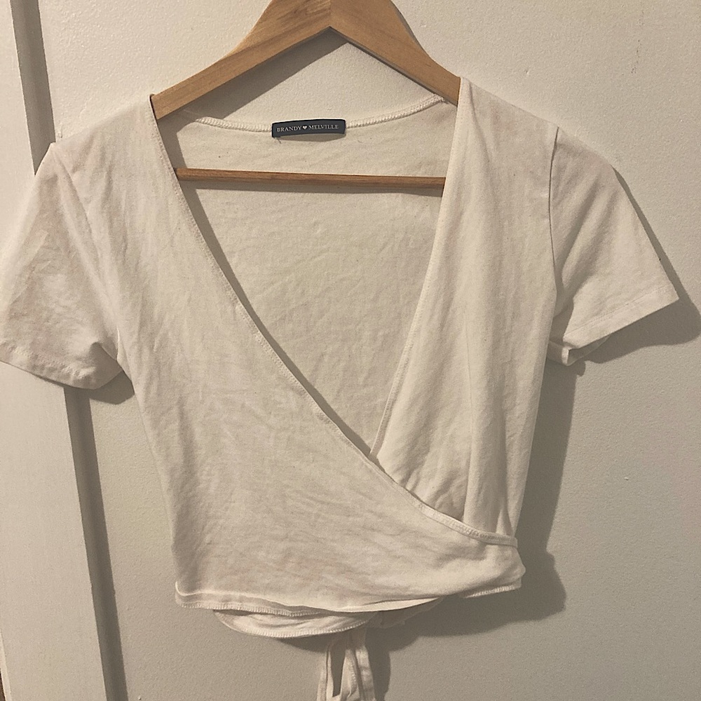 Brandy Melville tied white crop top